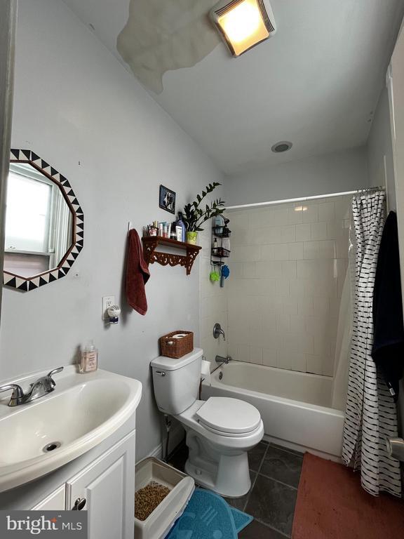 Building Photo - 1512 N 17th St