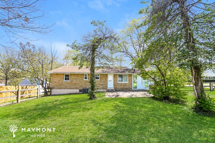 Building Photo - 7 Sycamore Dr