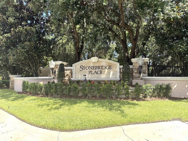 Building Photo - 6084 Stevenson Dr
