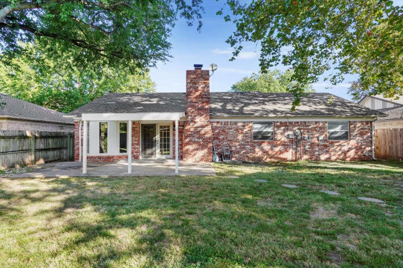 Building Photo - 10918 E 29th St