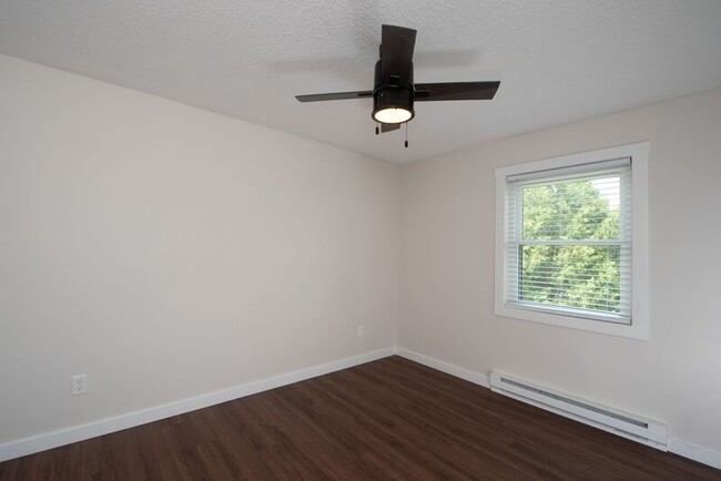 Building Photo - 14 D Kirby Rd