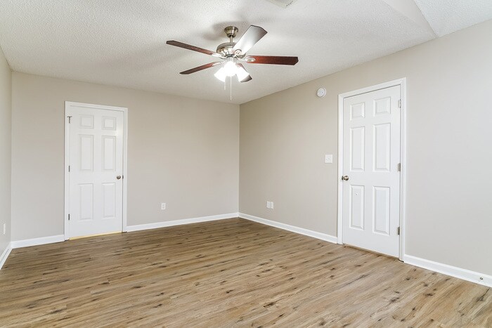 Building Photo - 2337 Sapphire Valley Dr