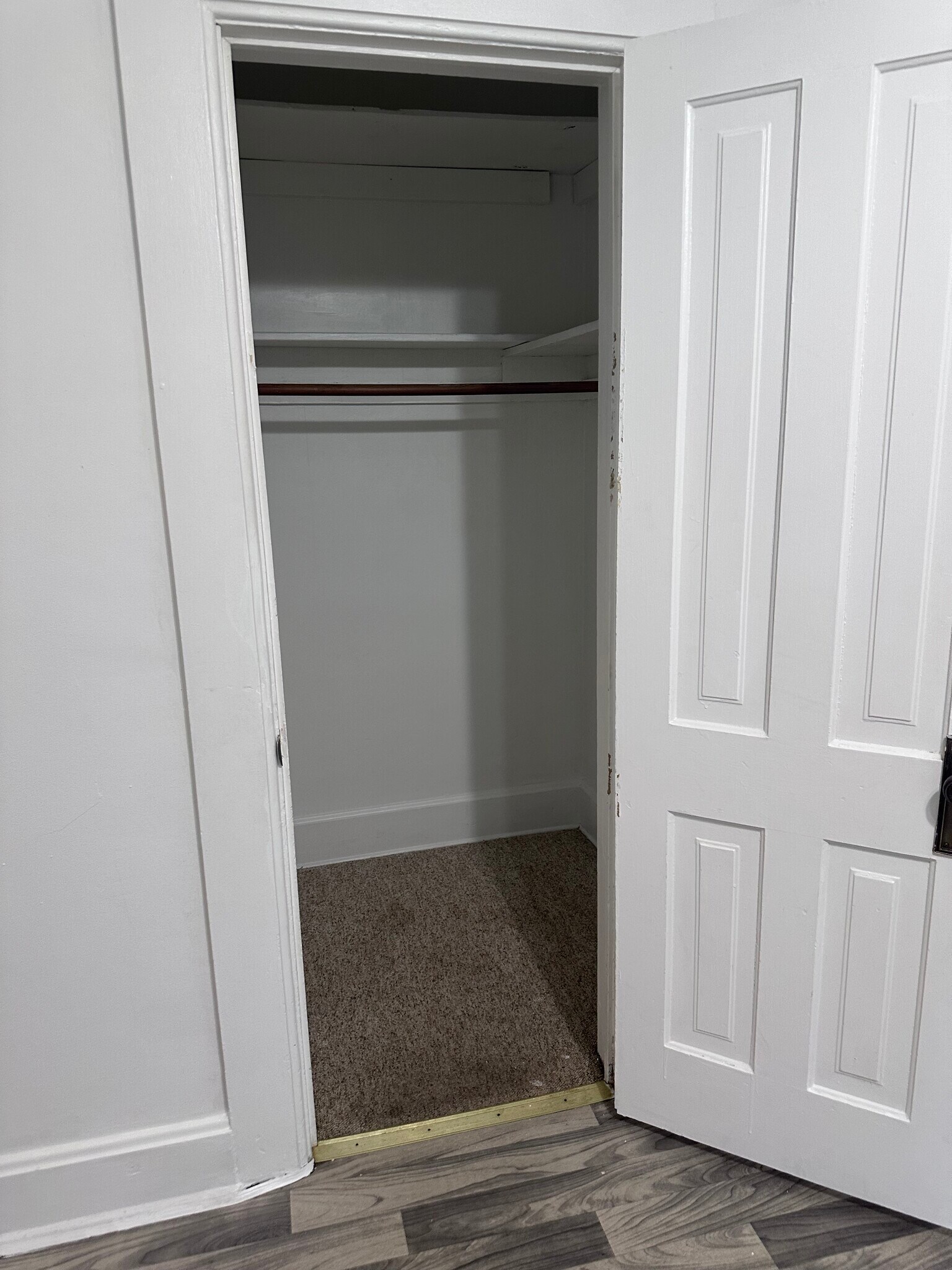 Building Photo - 914 Wisconsin Ave