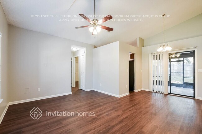 Building Photo - 775 Monroe Harbor Pl