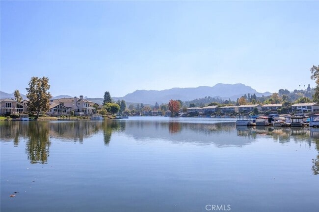 Building Photo - 1158 S Westlake Blvd