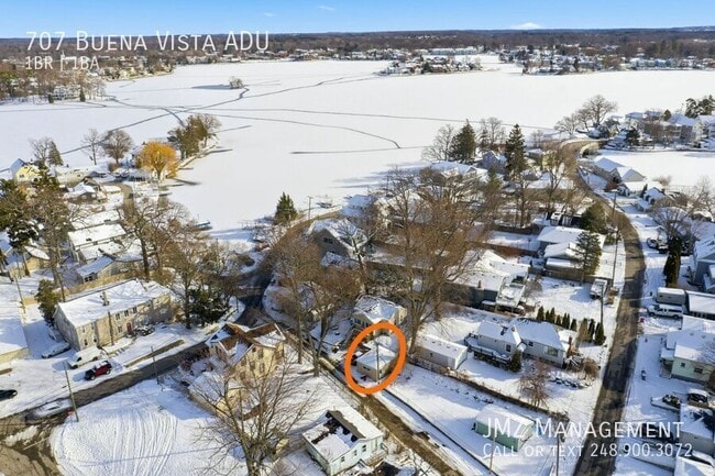 Building Photo - 707 Buena Vista Ave