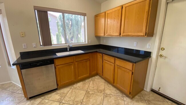 Building Photo - 20624 N 61st Ave