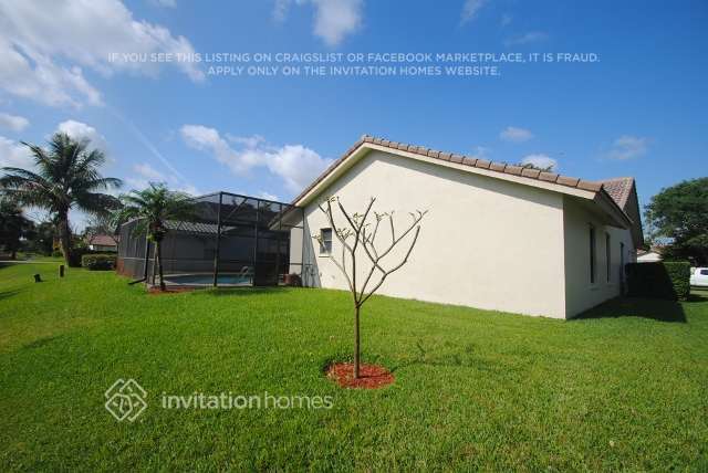 Building Photo - 4411 NW 73rd Way