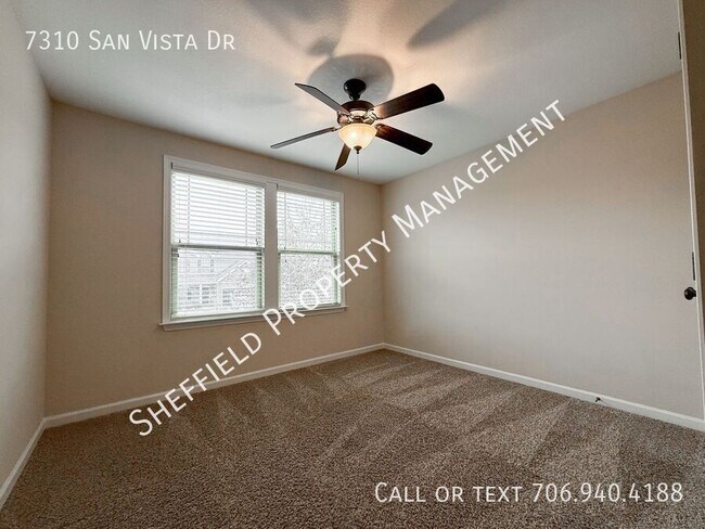 Building Photo - 7310 San Vista Dr