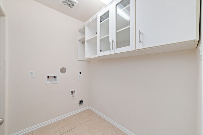 Building Photo - 10903 Kennowy Ct