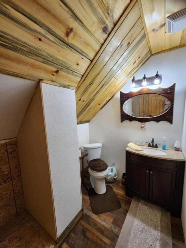 Building Photo - 61468 Blackhawk Trail Ln