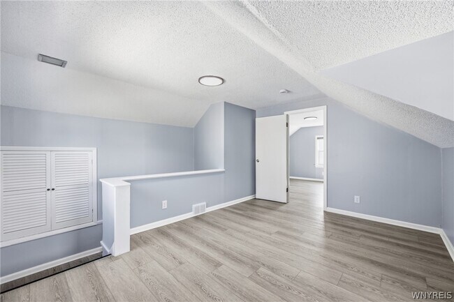 Building Photo - 1257 Brighton Rd