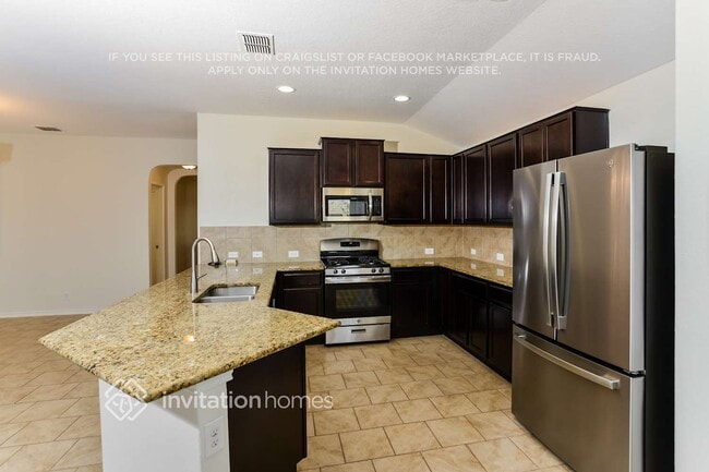 Building Photo - 14045 Shivers Cv