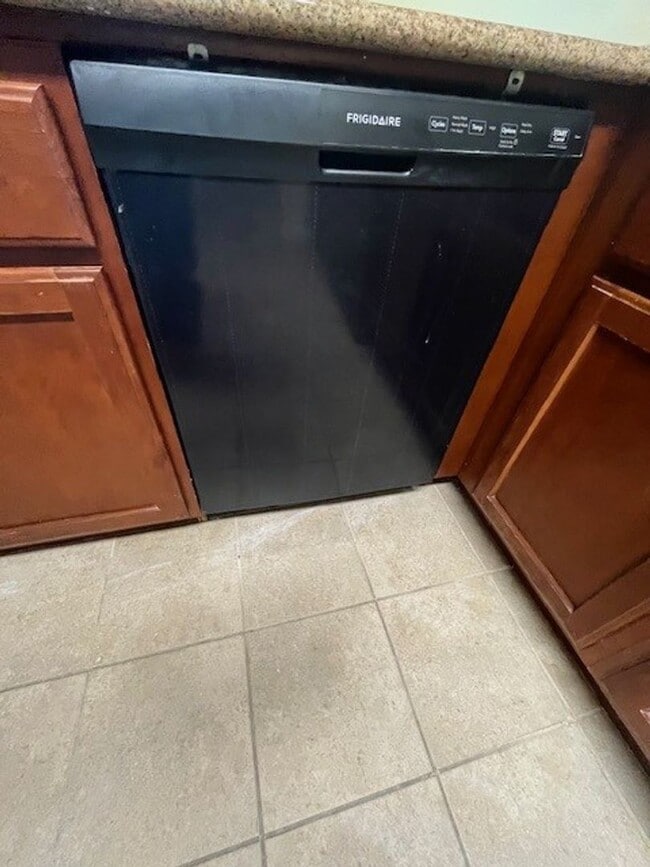 Building Photo - Coming Soon!