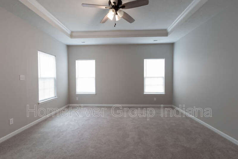 Building Photo - 10439 Long Branch Dr