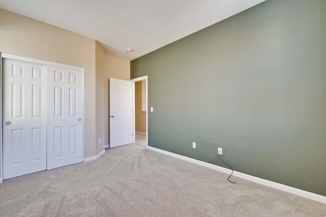 Building Photo - 309 Rayos Del Sol Dr