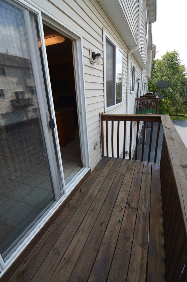 Building Photo - 206 Terra Firma Ln