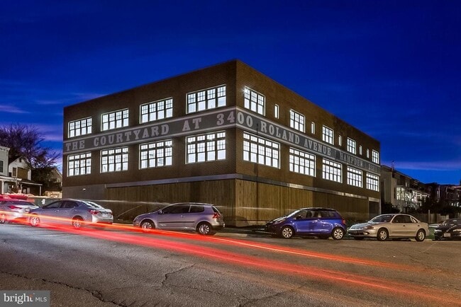 Building Photo - 3400 Roland Ave