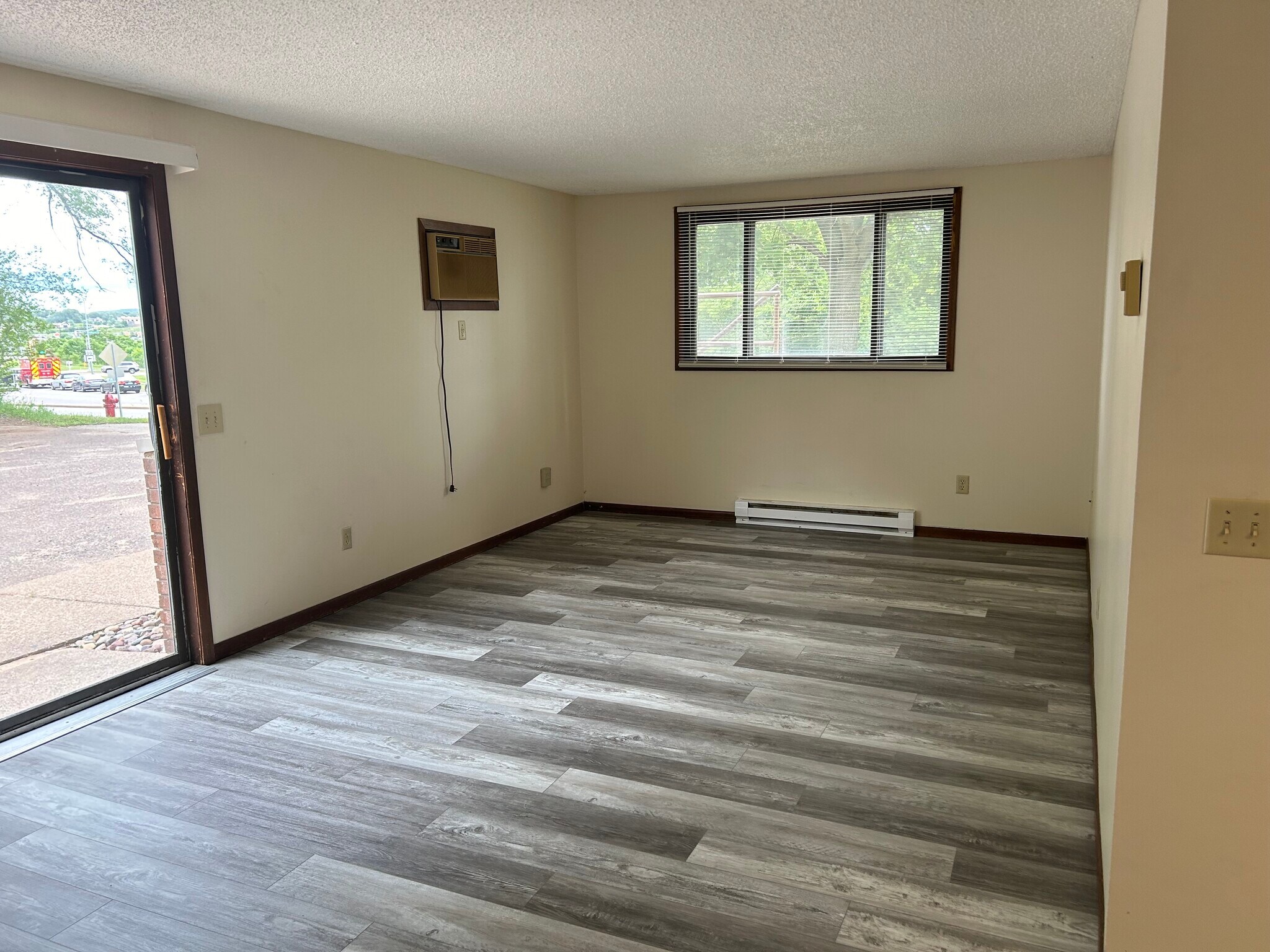 Building Photo - 2908 Birch St