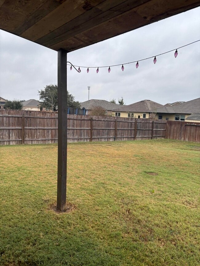 Building Photo - 108 Sierra Mar Lp