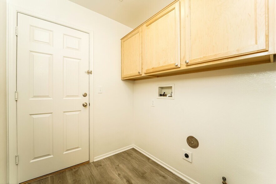 Building Photo - 9544 E Surprise Canyon Ct