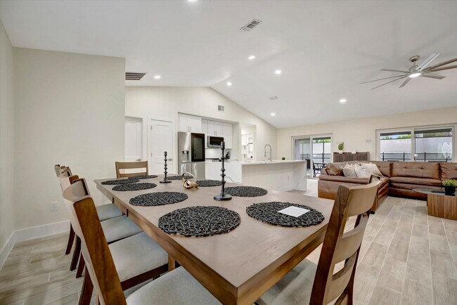 Building Photo - 7724 Simon Ridge Ct