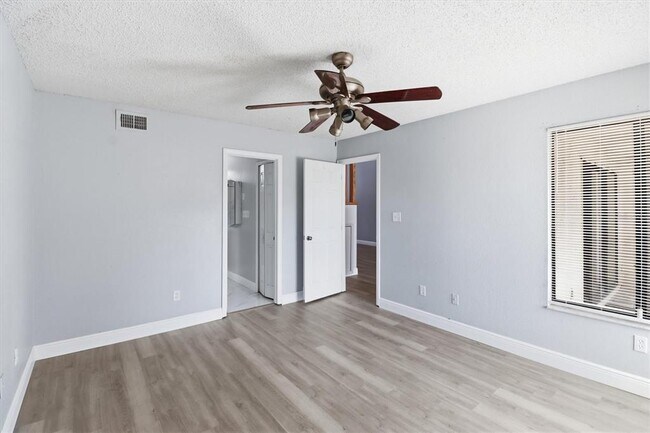 Building Photo - 3397 Gray Fox Cove