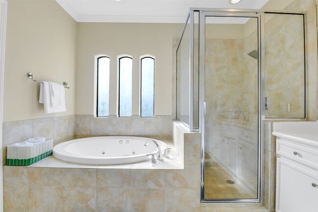 Building Photo - 1429 Utah St