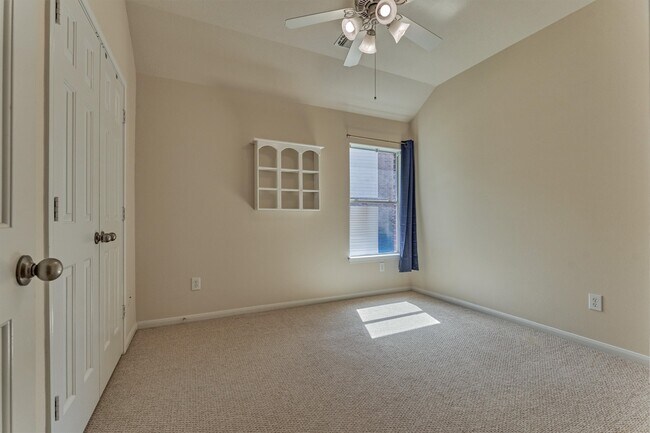 Building Photo - 24910 Corbin Gate Dr