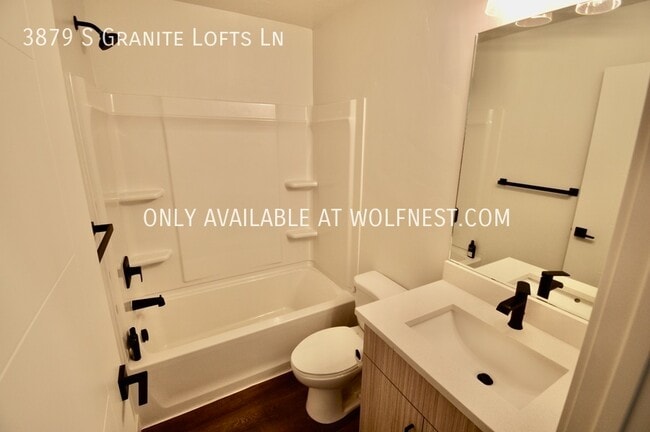 Building Photo - 3879 Granite Lofts Ln