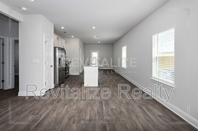 Building Photo - 13658 Addison Pl