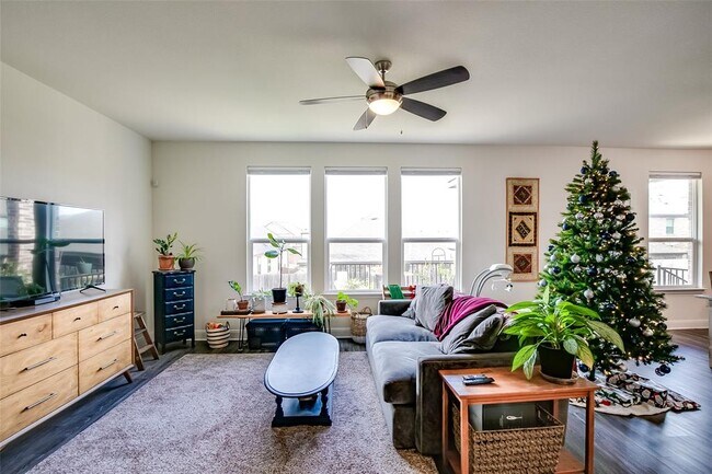 Building Photo - 7616 Groundhog Wy