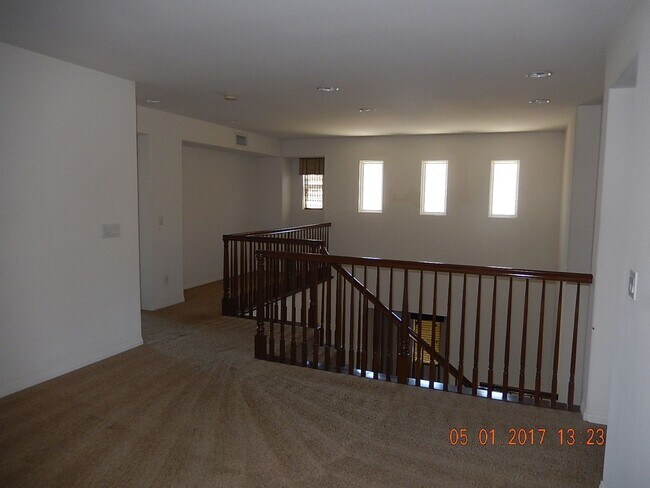 Building Photo - Two story, 2750 Sq Ft home with three car ...