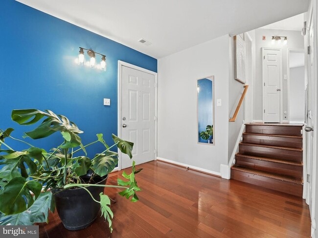 Building Photo - 4667 Longstreet Ln