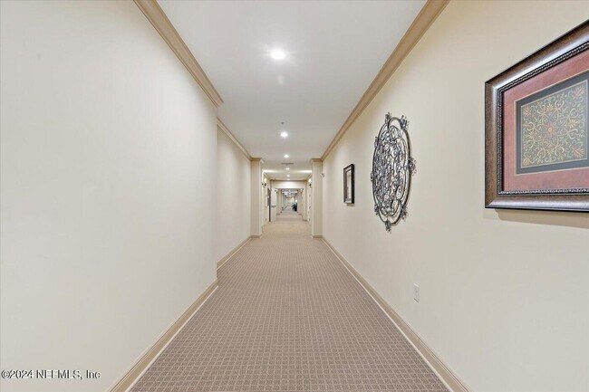 Building Photo - 4300 S Beach Pkwy