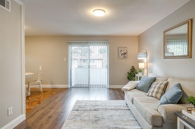 Building Photo - 5809 Harvest Hill Rd