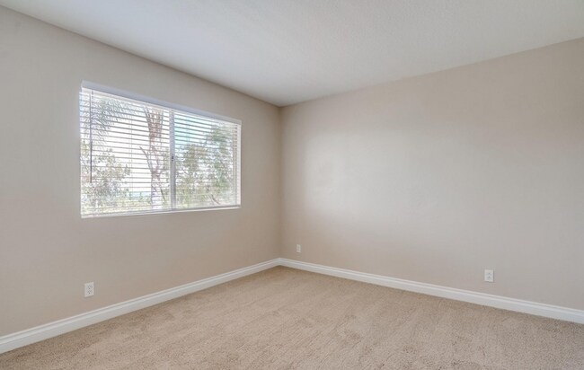 Building Photo - Your Dream Home Awaits on a Peaceful Cul-de-Sac!