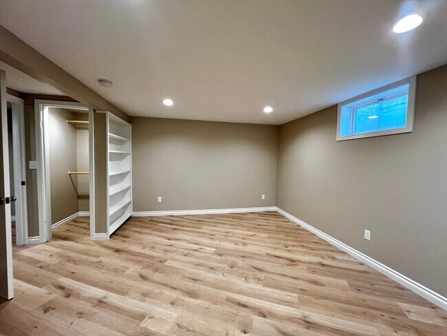 Building Photo - Non-Refundable & Security Deposit Total: $3000.00