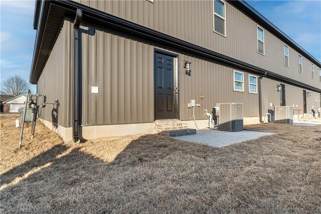 Building Photo - 507 W Arkansas St