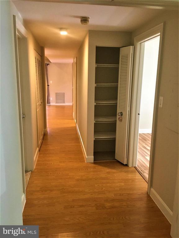 Building Photo - 6060 California Cir