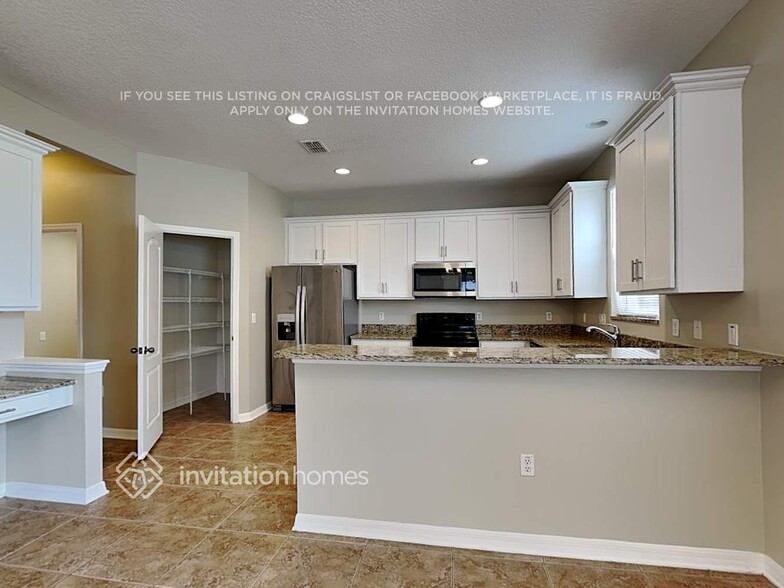Building Photo - 1638 Plantation Pointe Dr