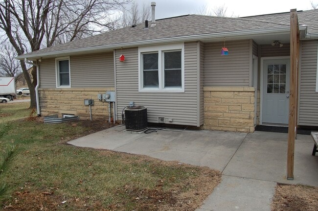 Building Photo - 4630 Starr St