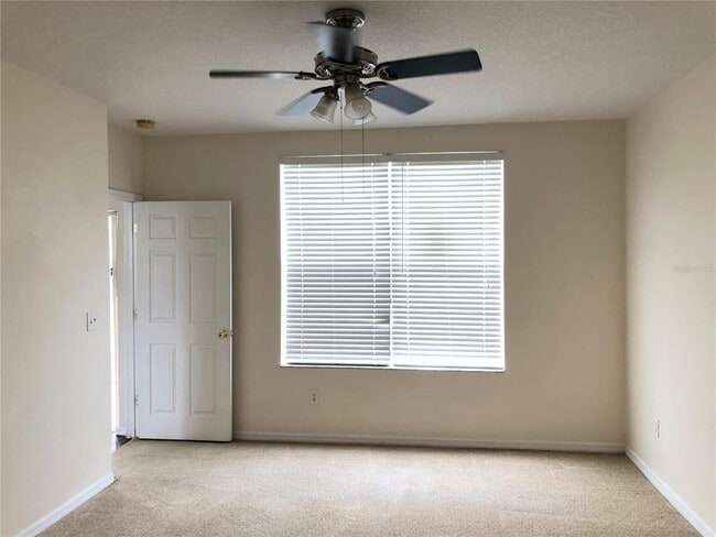 Building Photo - 9817 Carlsdale Dr