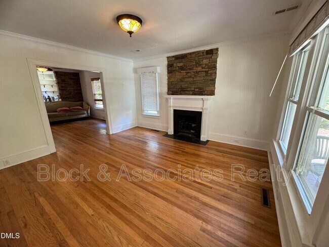 Building Photo - 3129 Stanhope Ave