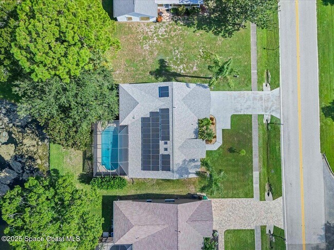 Building Photo - 7743 Greenboro Dr