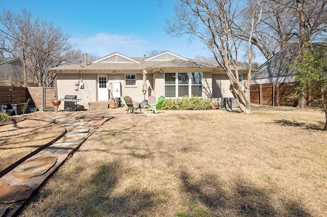 Building Photo - 621 Ridgedale Dr