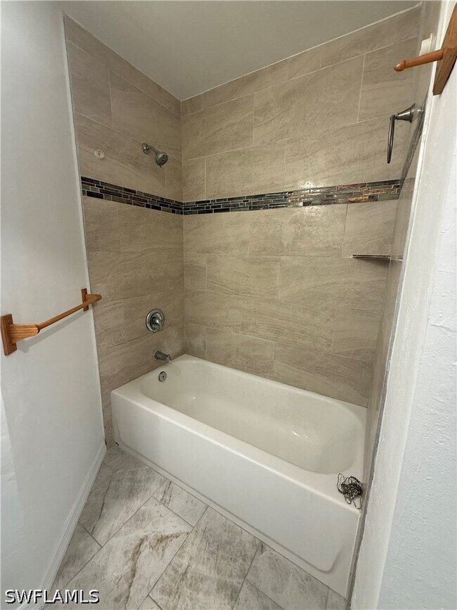 Building Photo - 12154 Americus Ln