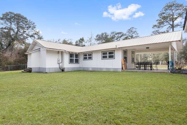 Building Photo - 10104 Johns Bayou Rd