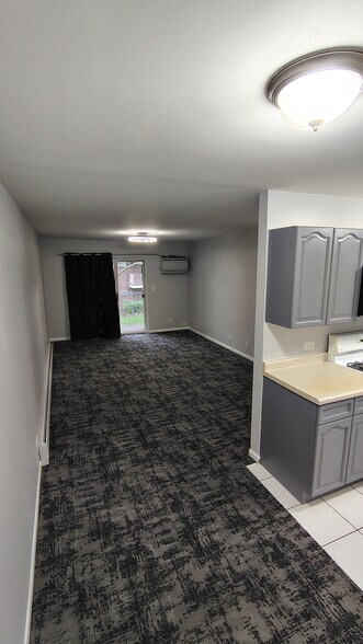 Building Photo - 1147 Miller Ln