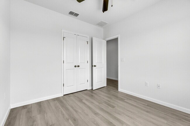 Building Photo - 2535 Slim Haywood Ave